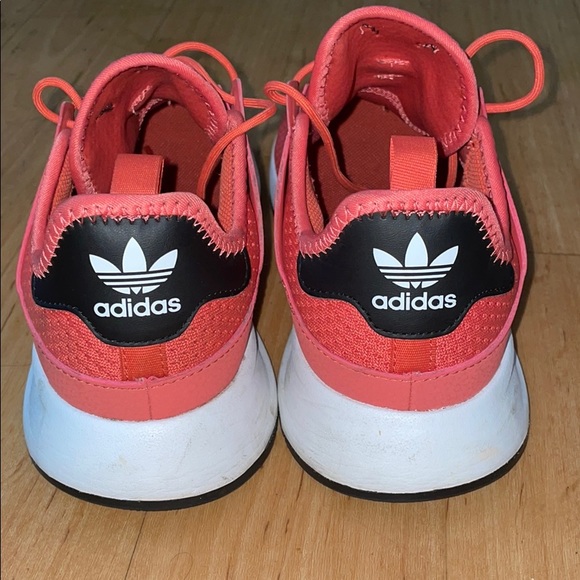 Adidas - Picture 3 of 3